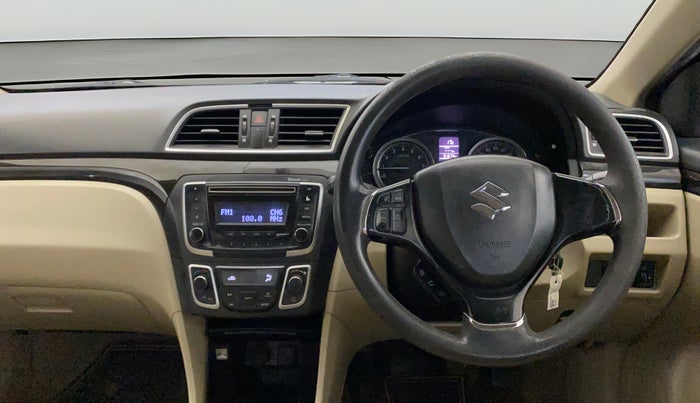 2014 Maruti Ciaz VXI+, Petrol, Manual, 91,661 km, Steering Wheel Close Up