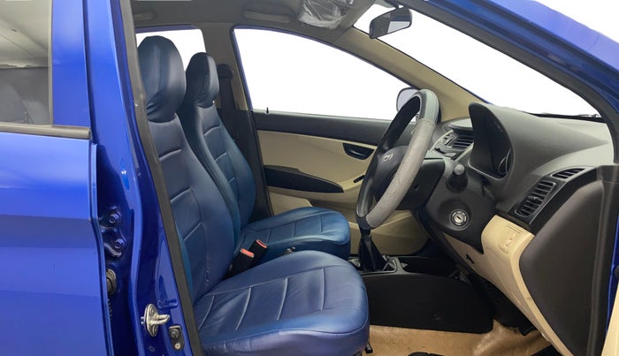 2012 Hyundai Eon MAGNA +, Petrol, Manual, 62,833 km, Right Side Front Door Cabin