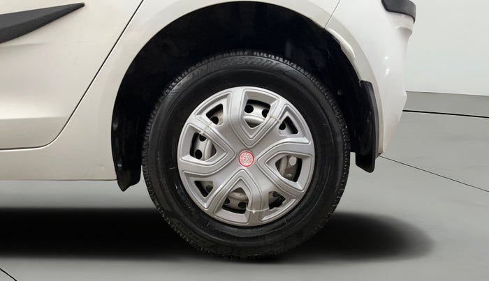 2021 Tata ALTROZ XE PETROL, Petrol, Manual, 17,222 km, Left Rear Wheel