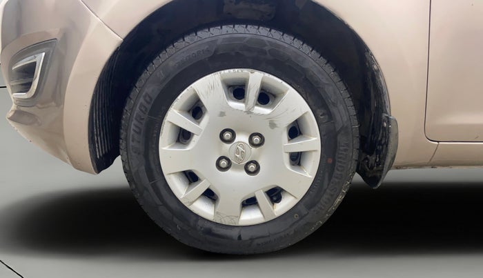 2012 Hyundai i20 MAGNA (O) 1.2, Petrol, Manual, 71,643 km, Left Front Wheel