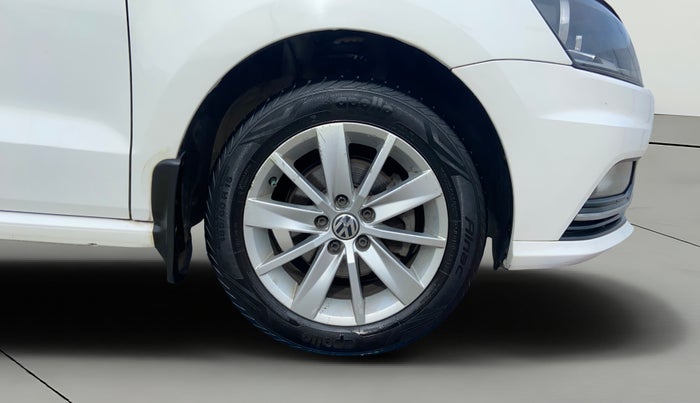 2017 Volkswagen Ameo HIGHLINE PLUS 1.5L 16 ALLOY, Diesel, Manual, 1,08,066 km, Right Front Wheel