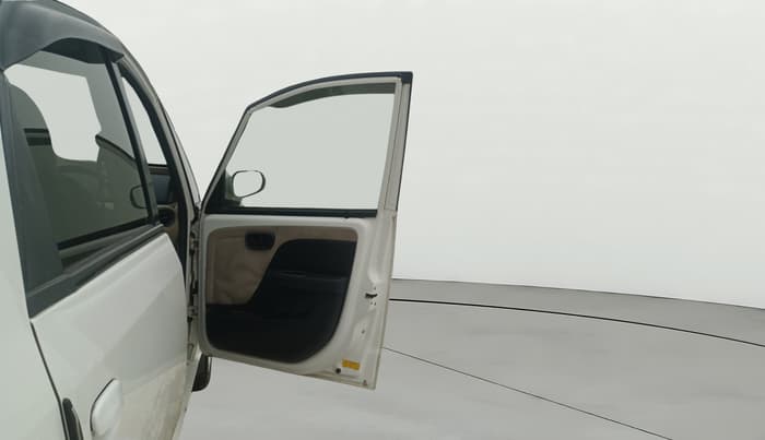 2013 Tata Nano LX, Petrol, Manual, 48,938 km, RHS Front Door