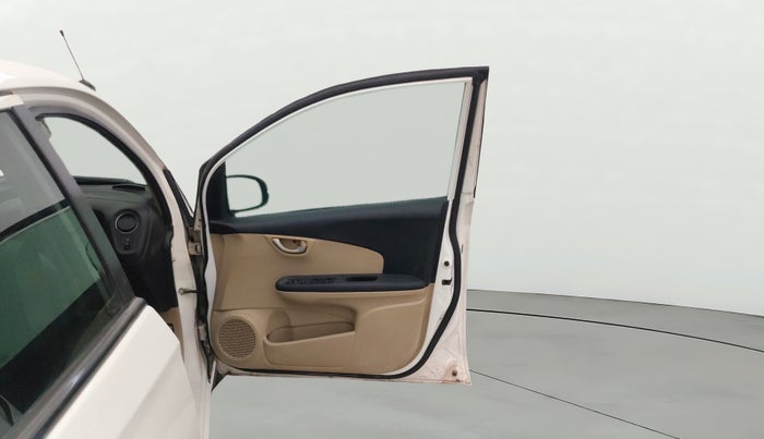 2014 Honda Brio VX AT, Petrol, Automatic, 53,387 km, RHS Front Door