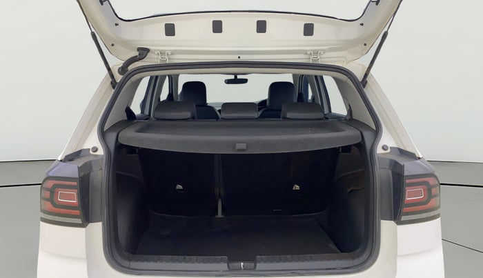 2022 Volkswagen TAIGUN TOPLINE 1.0 TSI MT, Petrol, Manual, 78,249 km, Boot Open Zoomed View