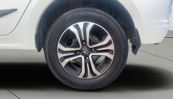 2022 Tata TIGOR XZ PLUS CNG, CNG, Manual, 73,529 km, Left Rear Wheel