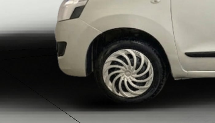 2015 Maruti Wagon R 1.0 VXI, CNG, Manual, 94,304 km, Left Front Wheel