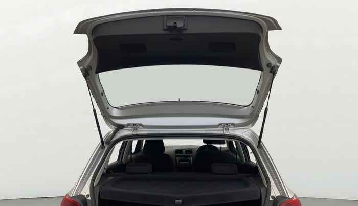 2016 Volkswagen Polo COMFORTLINE 1.2L, Petrol, Manual, 61,596 km, Boot Door Open