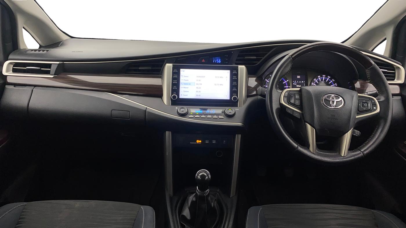 2022 Toyota Innova Crysta 2.7 VX 7 STR, Petrol, Manual, 70,083 km, Dashboard