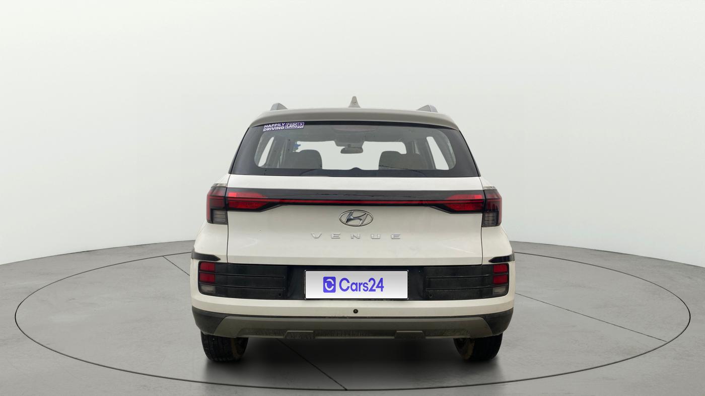 2022 Hyundai VENUE S 1.2, Petrol, Manual, 29,500 km, Back/Rear