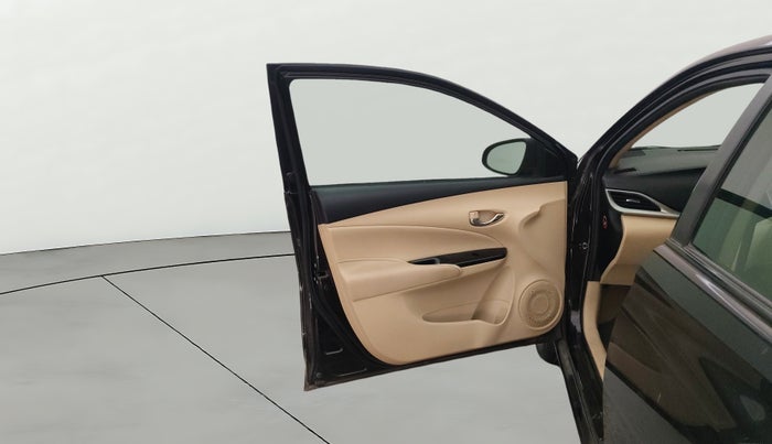 2018 Toyota YARIS VX CVT, Petrol, Automatic, 55,033 km, LHS Front Door