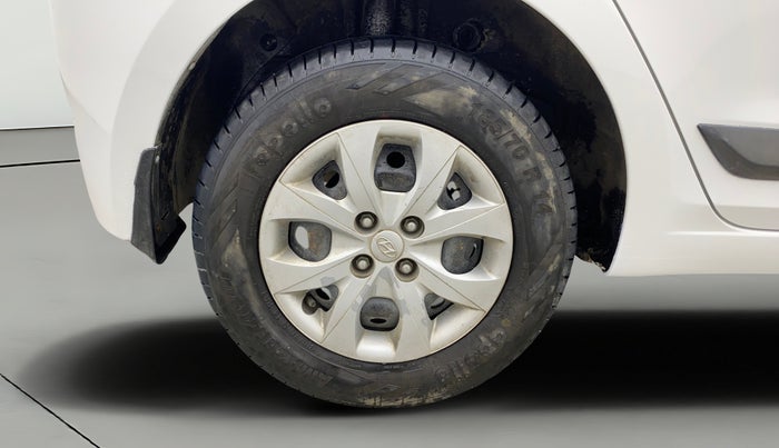 2015 Hyundai Elite i20 SPORTZ 1.2, Petrol, Manual, 93,408 km, Right Rear Wheel