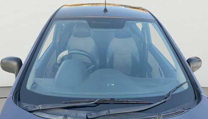 2015 Hyundai Eon MAGNA +, Petrol, Manual, 68,938 km, Front Windshield