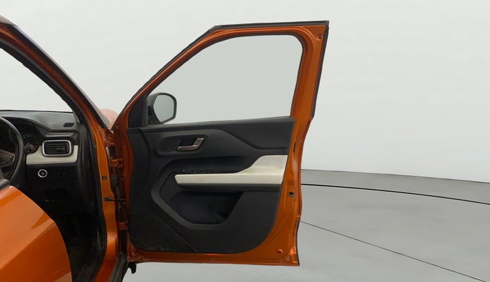 2021 Tata PUNCH CREATIVE  MT, Petrol, Manual, 38,399 km, RHS Front Door