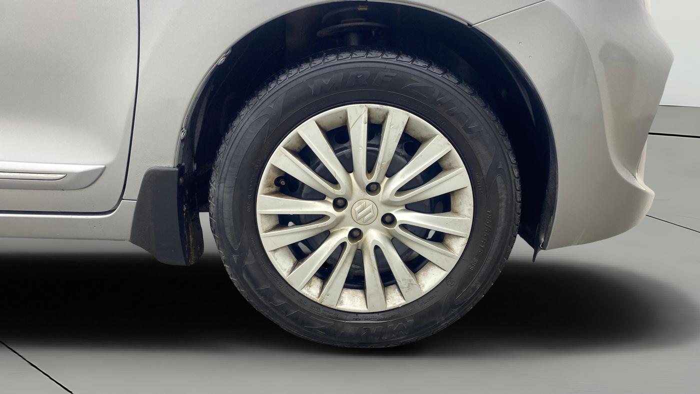2019 Maruti Baleno DELTA PETROL 1.2, Petrol, Manual, 44,041 km, Right Front Wheel