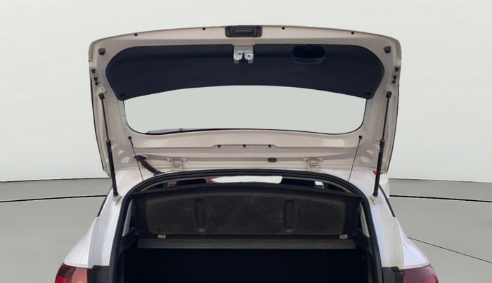 2023 Hyundai NEW I20 SPORTZ 1.2 MT, Petrol, Manual, 48,674 km, Boot Door Open