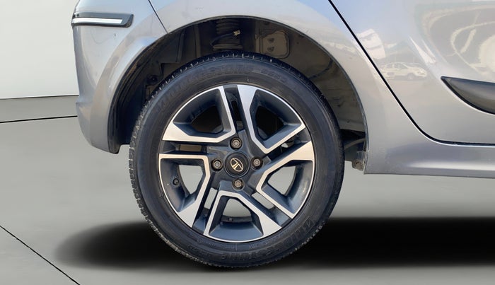 2019 Tata Tiago XZ PLUS PETROL, Petrol, Manual, 9,143 km, Right Rear Wheel