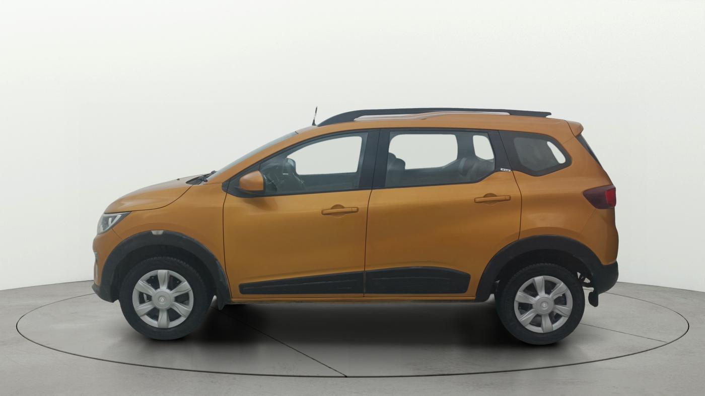 2021 Renault TRIBER RXZ, Petrol, Manual, 61,170 km, Left Side