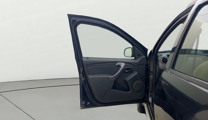 2015 Renault Duster 85 PS RXE DIESEL, Diesel, Manual, 76,908 km, LHS Front Door