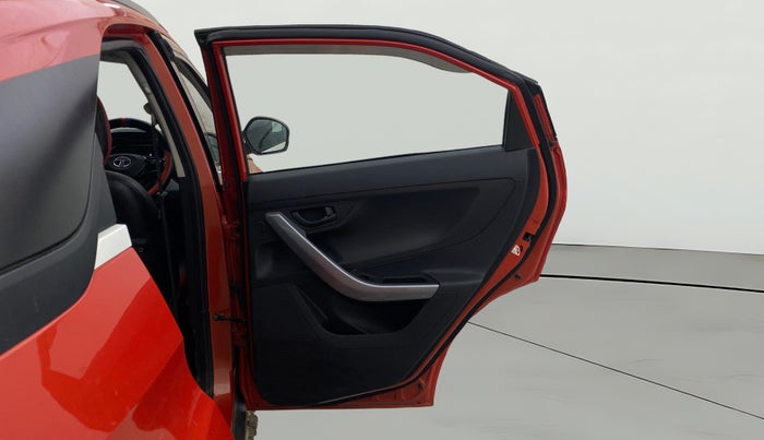 2023 Tata NEXON XM SUNROOF PETROL, Petrol, Manual, 46,086 km, RHS Rear Door