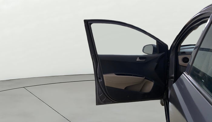 2015 Hyundai Grand i10 SPORTZ 1.2 KAPPA VTVT, CNG, Manual, 87,285 km, LHS Front Door