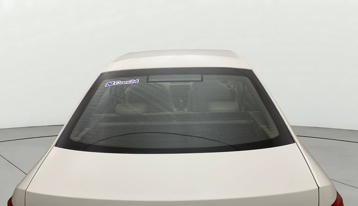 2019 Skoda Octavia STYLE 1.4 TSI, Petrol, Manual, 1,07,904 km, Rear Windshield