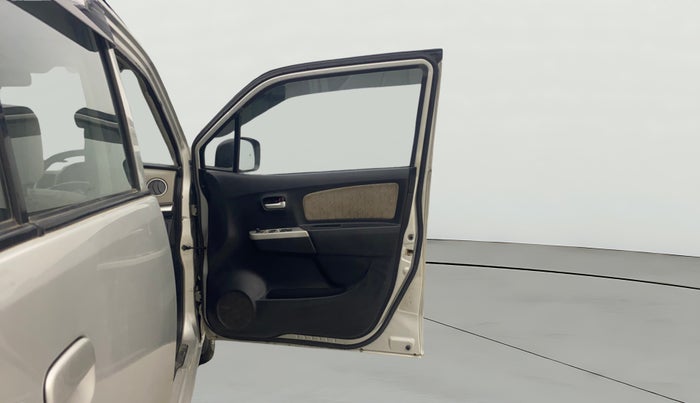 2015 Maruti Wagon R 1.0 VXI, Petrol, Manual, 1,11,800 km, RHS Front Door