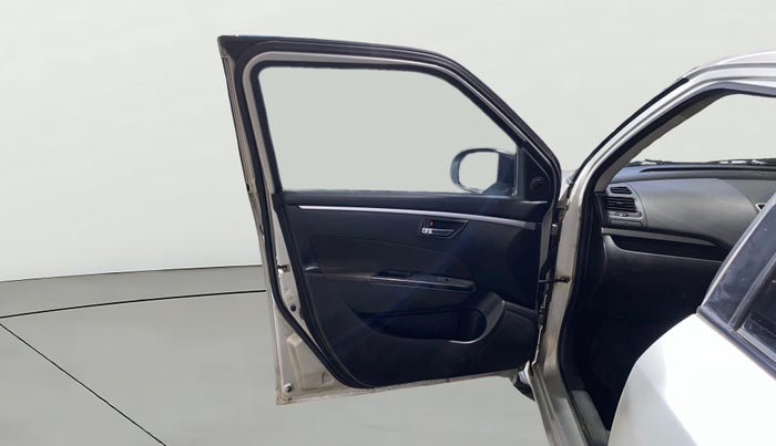 2013 Maruti Swift VXI, Petrol, Manual, 73,470 km, LHS Front Door