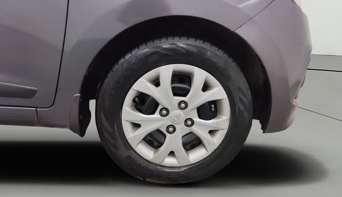 2014 Hyundai Grand i10 SPORTZ 1.2 KAPPA VTVT, Petrol, Manual, 87,369 km, Right Front Wheel