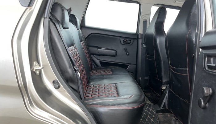 2020 Maruti New Wagon-R LXI 1.0, Petrol, Manual, 17,268 km, Right Side Rear Door Cabin
