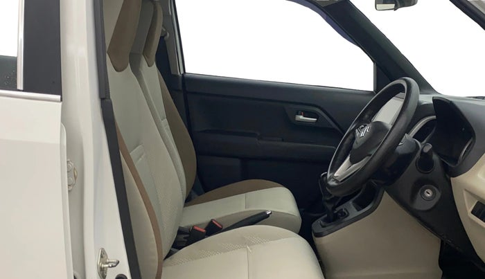 2021 Maruti New Wagon-R ZXI 1.2, Petrol, Manual, 27,961 km, Right Side Front Door Cabin