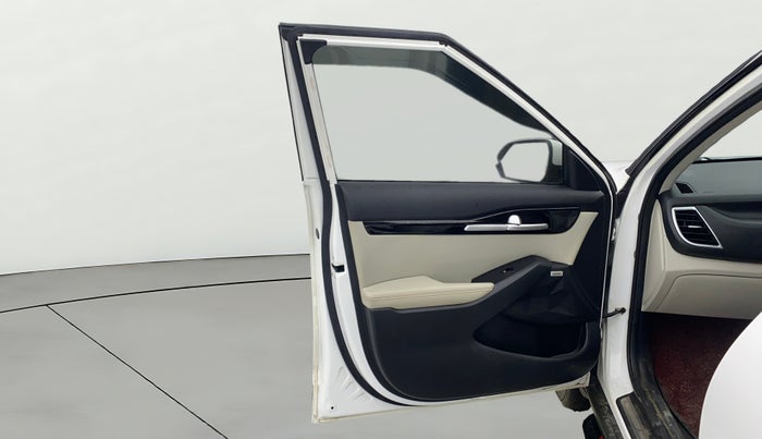 2019 KIA SELTOS GTX PLUS AT 1.5 DIESEL, Diesel, Automatic, 85,683 km, LHS Front Door