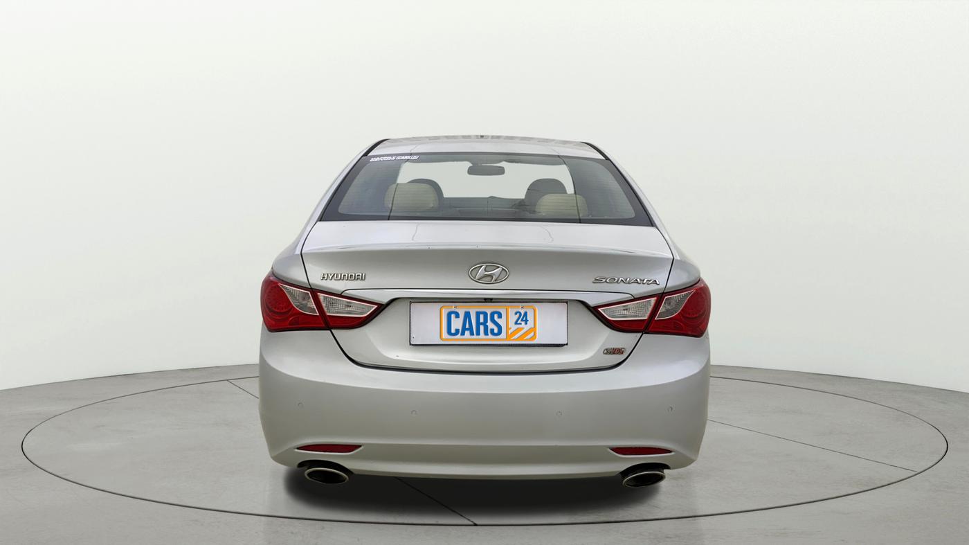 2012 Hyundai Sonata 2.4 GDI MT, Petrol, Manual, 1,07,130 km, Back/Rear