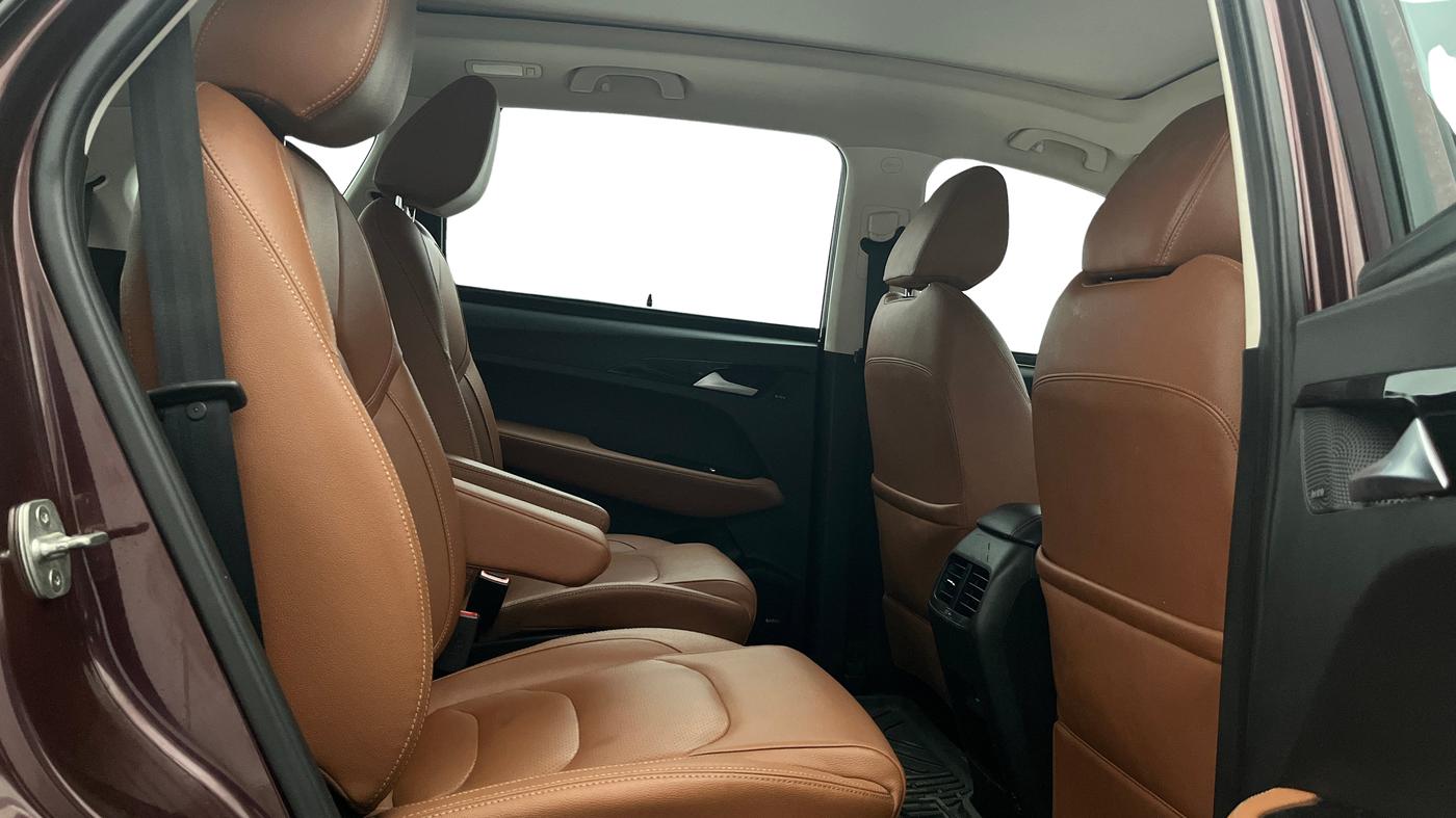 2021 MG HECTOR PLUS SHARP 1.5 PETROL TURBO DCT 6-STR, Petrol, Automatic, 88,872 km, Right Side Rear Door Cabin