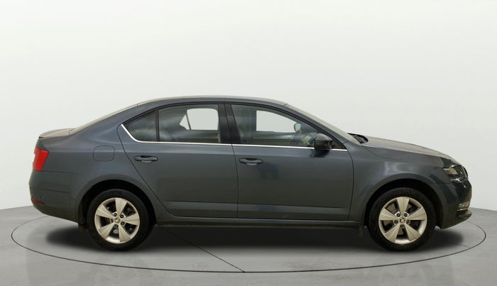 2019 Skoda Octavia STYLE 1.8 TSI AT, Petrol, Automatic, 99,250 km, Right Side View