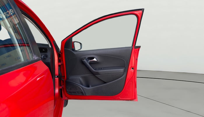 2017 Volkswagen Polo COMFORTLINE 1.2L, Petrol, Manual, 35,229 km, RHS Front Door