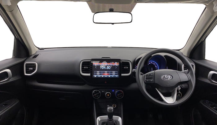 2021 Hyundai VENUE S 1.2, Petrol, Manual, 10,901 km, Dashboard