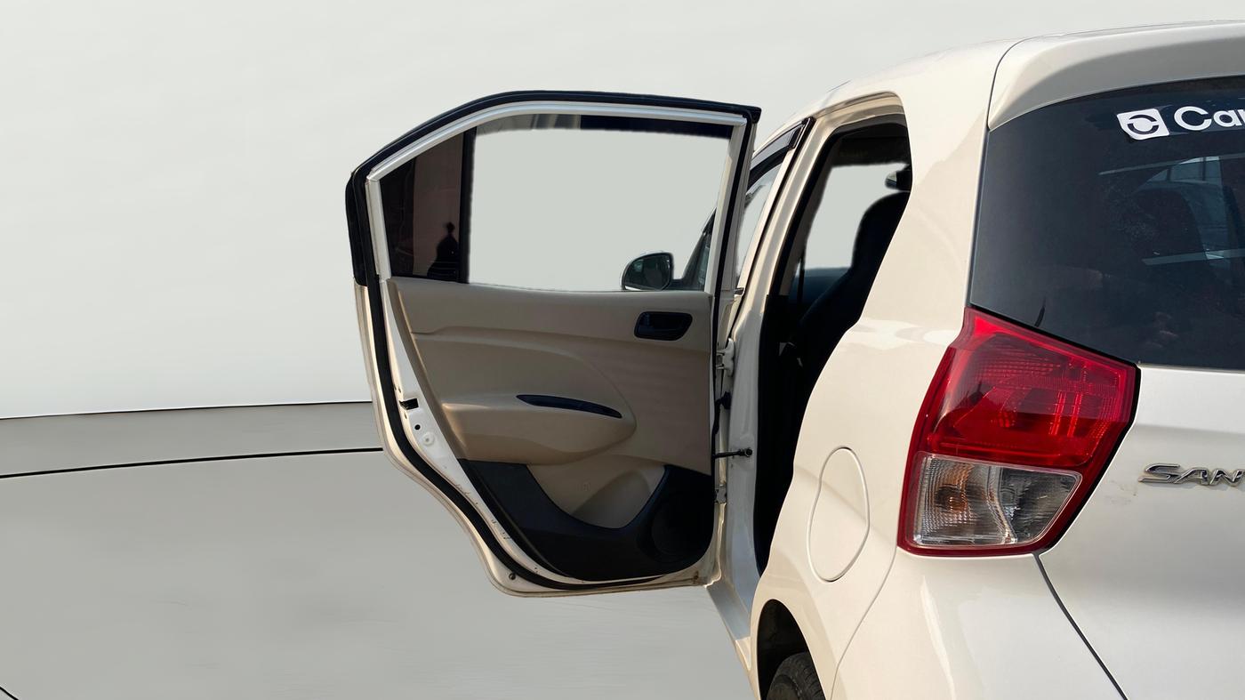 2022 Hyundai NEW SANTRO MAGNA, Petrol, Manual, 43,679 km, LHS Rear Door