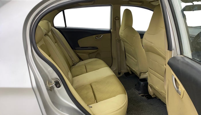 2013 Honda Amaze 1.2L I-VTEC VX, Petrol, Manual, 74,720 km, Right Side Rear Door Cabin