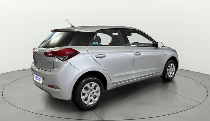 2015 Hyundai Elite i20 MAGNA 1.2, Petrol, Manual, 70,417 km, Right Back Diagonal