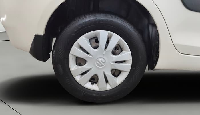 2014 Maruti Swift Dzire VXI, Petrol, Manual, 70,684 km, Right Rear Wheel