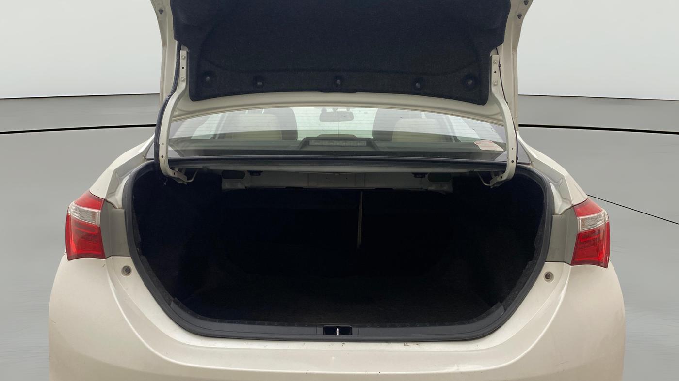 2015 Toyota Corolla Altis G PETROL, Petrol, Manual, 75,370 km, Boot Open Zoomed View