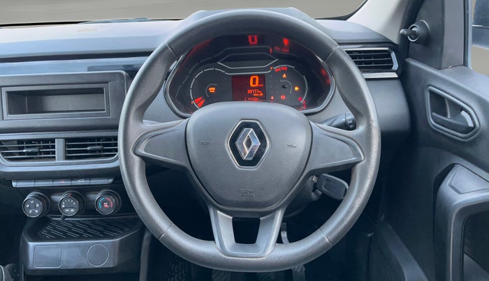 2022 Renault Kiger RXE MT, Petrol, Manual, 39,739 km, Steering Wheel Close Up