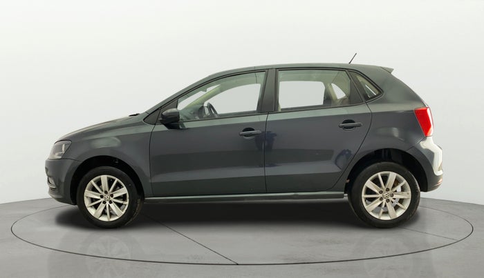 2017 Volkswagen Polo HIGHLINE1.2L, Petrol, Manual, 1,03,836 km, Left Side
