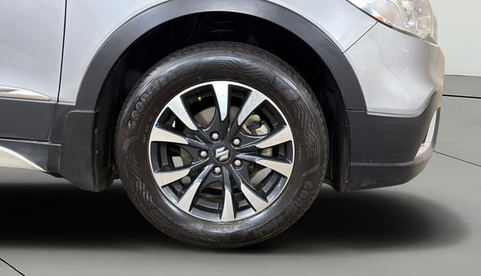 2022 Maruti S Cross ZETA 1.5, Petrol, Manual, 91,379 km, Right Front Wheel
