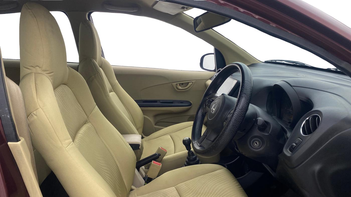2015 Honda Amaze 1.2L I-VTEC S, Petrol, Manual, 1,08,925 km, Right Side Front Door Cabin