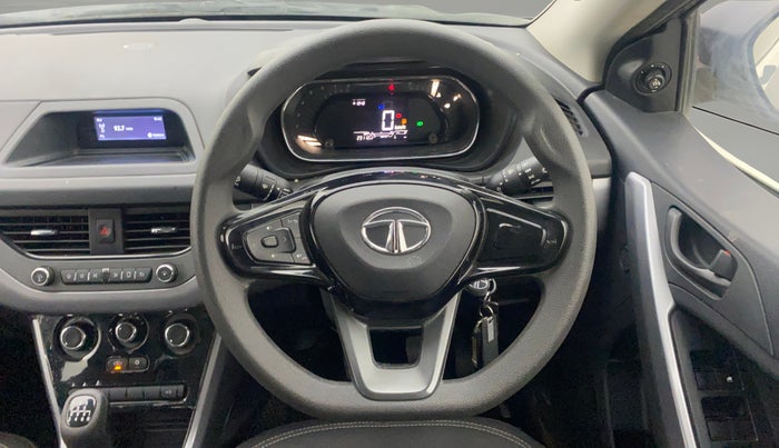 2022 Tata NEXON XM SUNROOF PETROL, Petrol, Manual, 23,108 km, Steering Wheel Close Up