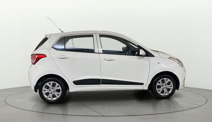 2015 Hyundai Grand i10 MAGNA 1.2 KAPPA VTVT, Petrol, Manual, 29,565 km, Right Side View