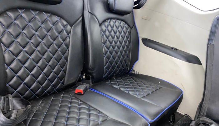 2021 Renault TRIBER RXZ, Petrol, Manual, 73,246 km, Third Seat Row ( optional )