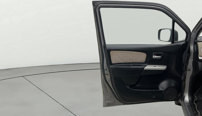 2016 Maruti Wagon R 1.0 VXI, Petrol, Manual, 69,991 km, LHS Front Door