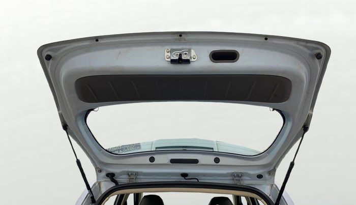 2013 Hyundai i10 SPORTZ 1.2, Petrol, Manual, 33,746 km, Boot Door Open